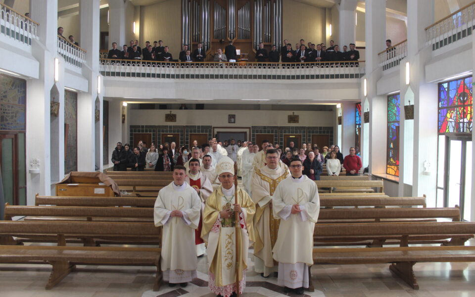 Hramul Institutului Teologic Romano-Catolic „Sfântul Iosif” din Iași