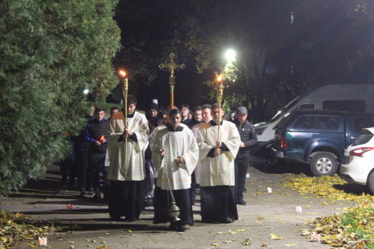 Pomenirea tuturor credincioșilor răposați