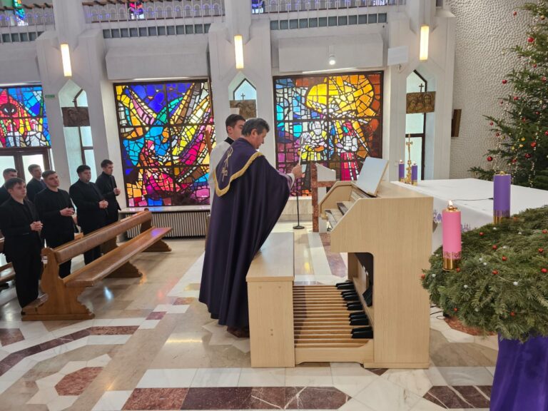 Binecuvântarea noii orgi