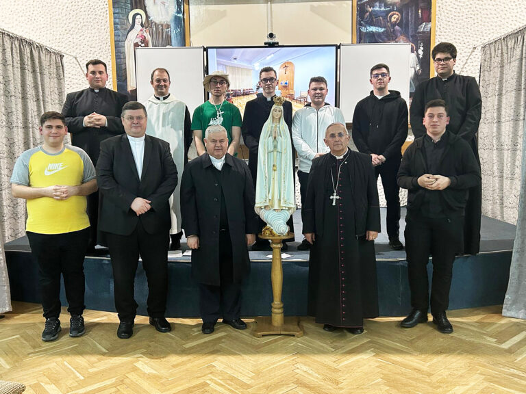 Academia Mariană – Maria, Maica Speranței