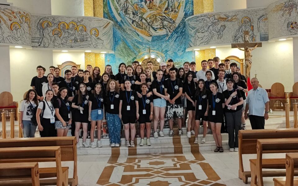Seminariști implicați la școala de vară TEOSPOR