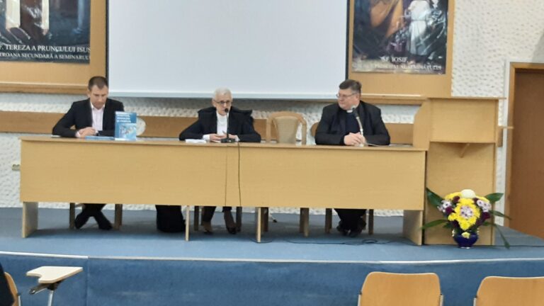 Conferința „Bioetica, educația și familia” susținută de prof. Maria Luisa Di Pietro