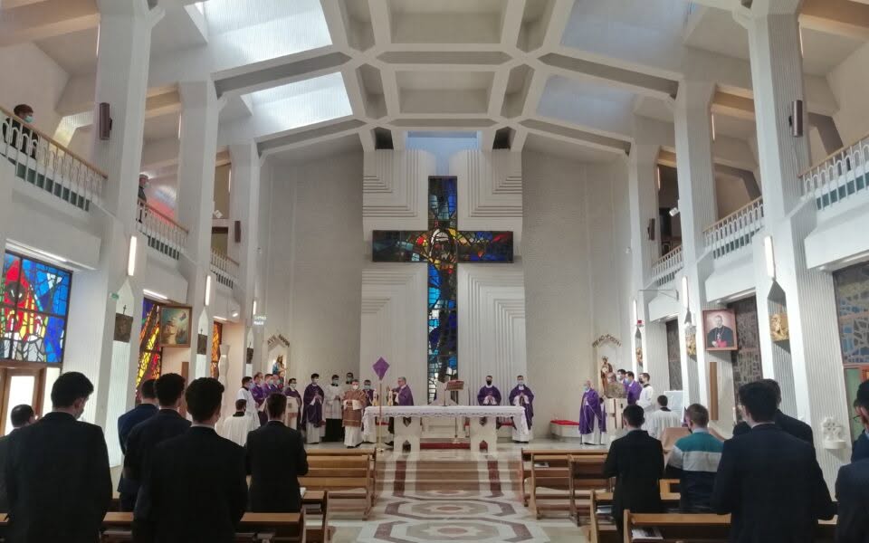 Unul este Tatăl vostru, iar voi toţi sunteţi fraţi – Zilele Seminarului