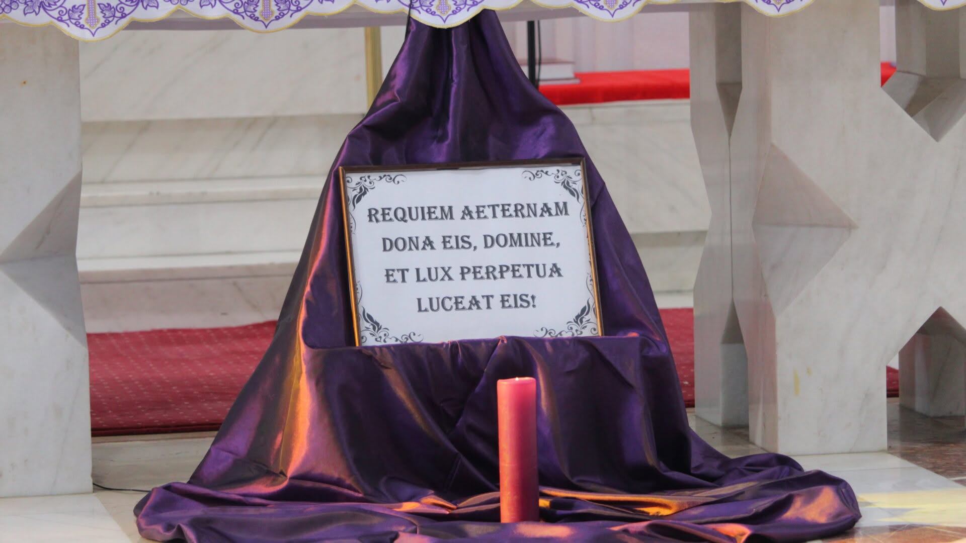 Zi de rugăciune pentru sufletele celor răposați