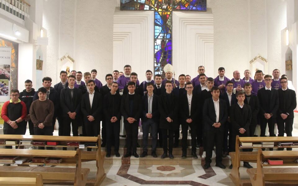 Invitație la Zilele Porţilor Deschise la Seminarul Mare din Iași (8-10 martie 2024)
