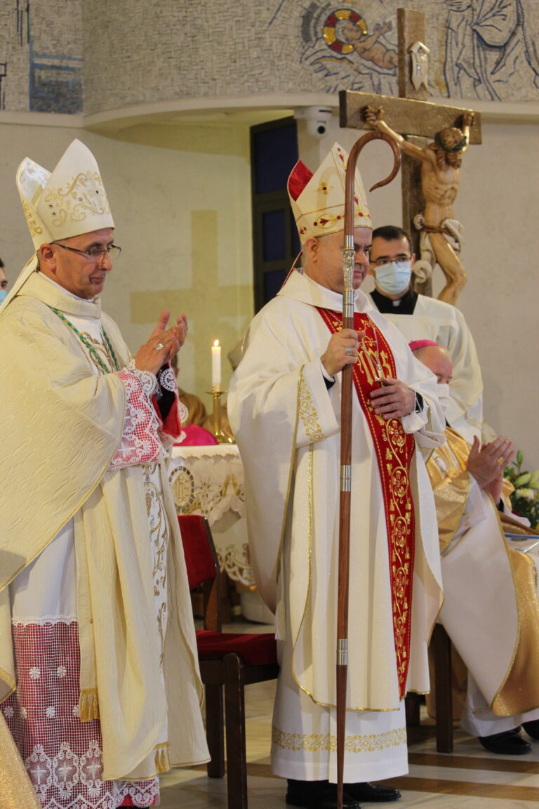 Hirotonirea episcopală a Mons. Petru Sescu