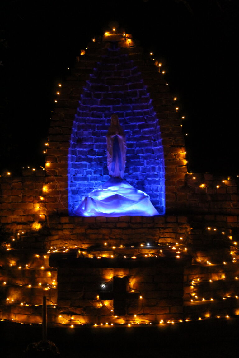 Zi de rugăciune pentru sufletele celor răposați