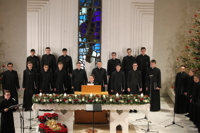 Concert de Crăciun susținut de corul seminariștilor