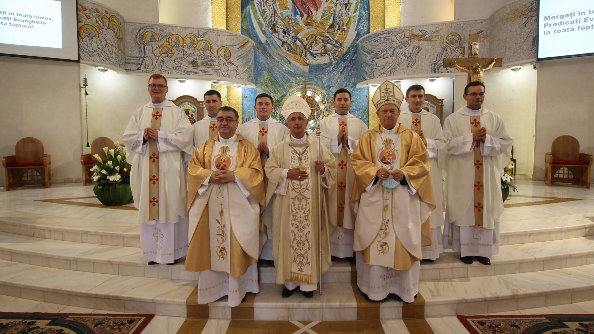 Hirotonirea noilor preoți
