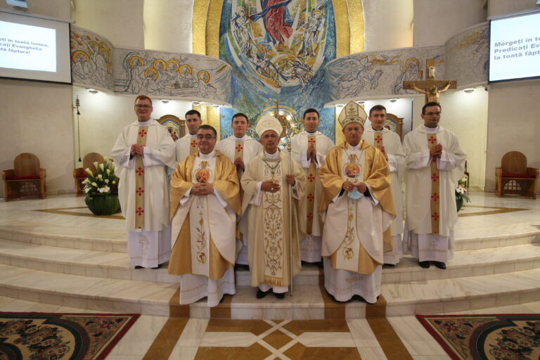 Hirotonirea noilor preoți