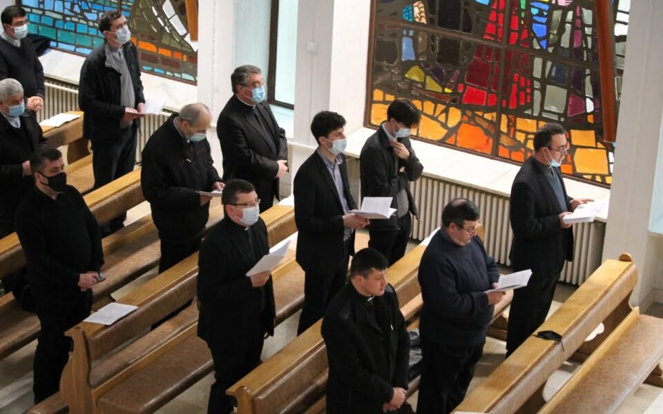 Oră de rugăciune pentru clerul diecezan