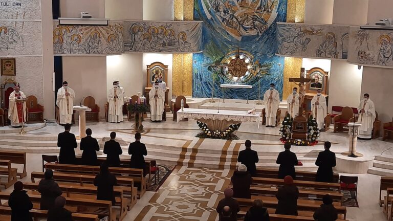 Veghe de rugăciune în așteptarea hirotonirii diaconale