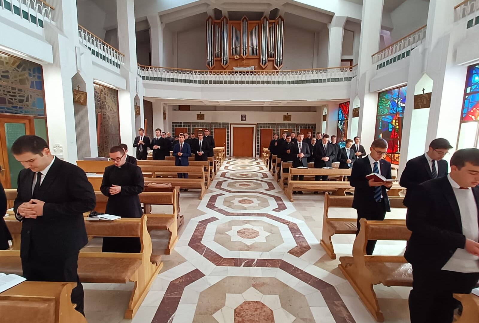 Exerciții spirituale pentru seminariști